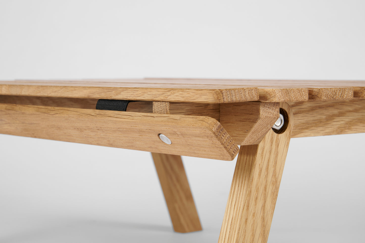 FOOT ROLL TABLE