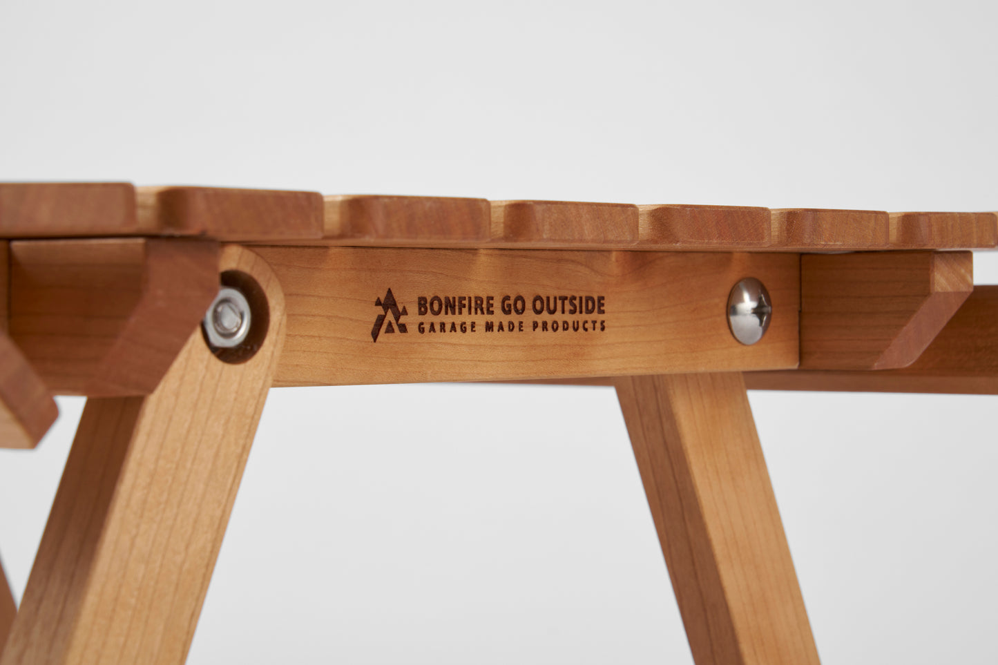 FOOT ROLL TABLE
